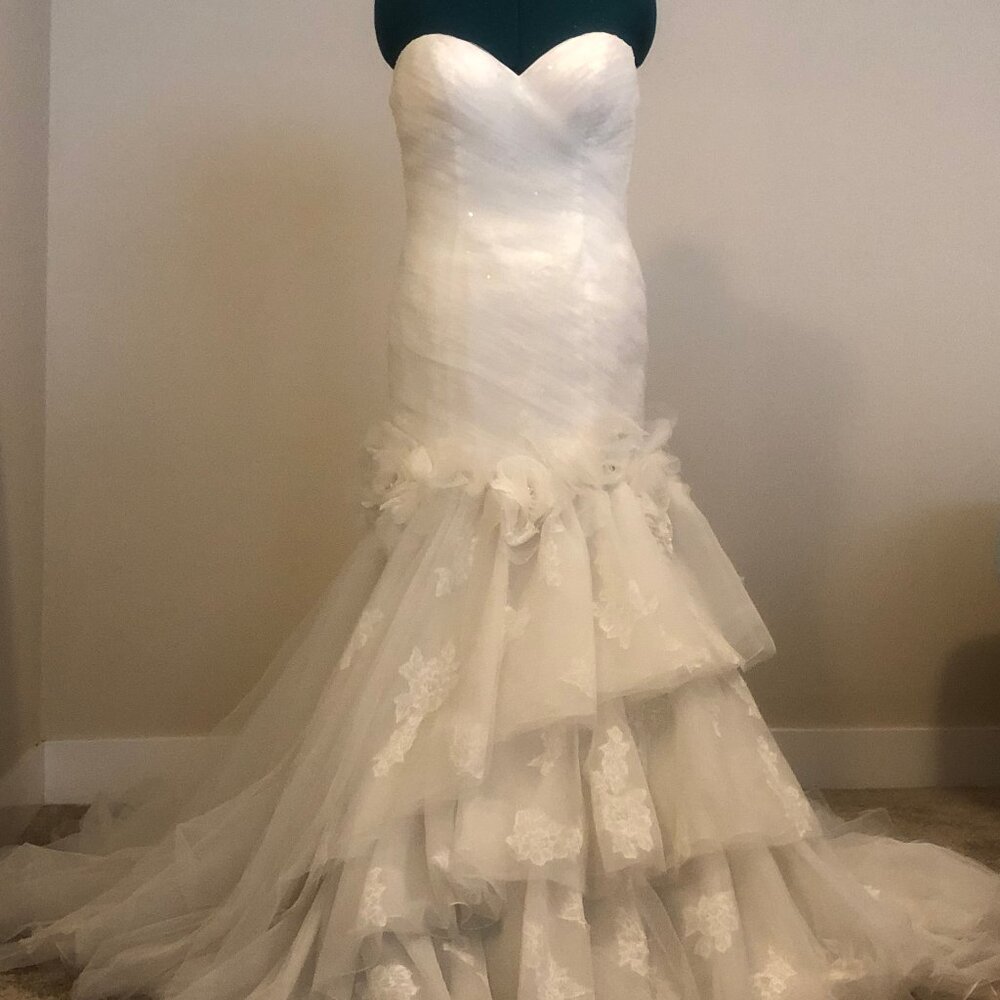 Size 14 White Fiore Couture Wedding Gown